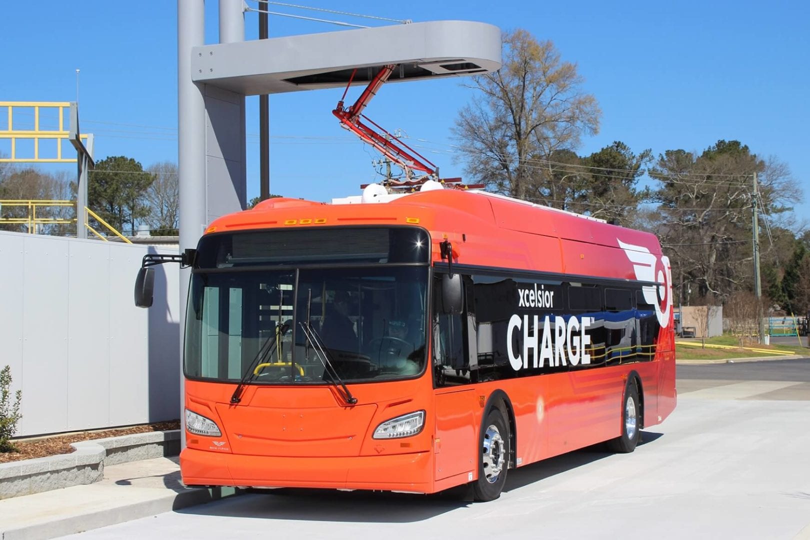 An Xcelsior CHARGE bus at a charging station