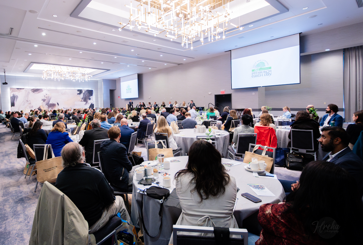 Pittsburgh Earth Day Sustainable Business Breakfast Ballroom (Justin Hreha Photography)