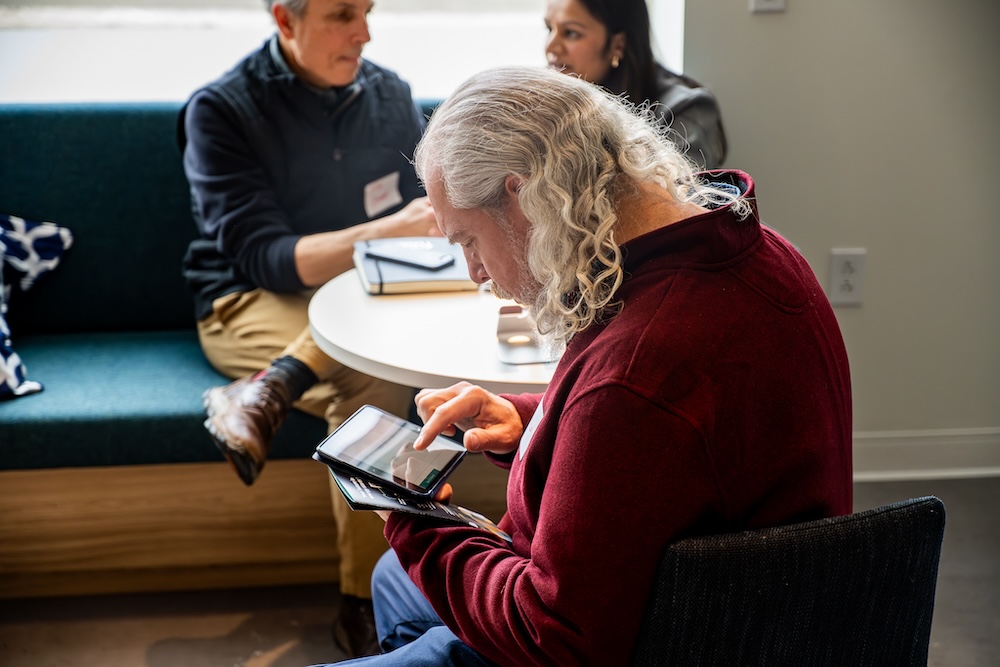 Future Energy Jobs Hub (FutureEnergyJobs.org), a regional, data-driven, interactive platform that connects job seekers to career pathways in construction, advanced manufacturing, and the future energy economy.