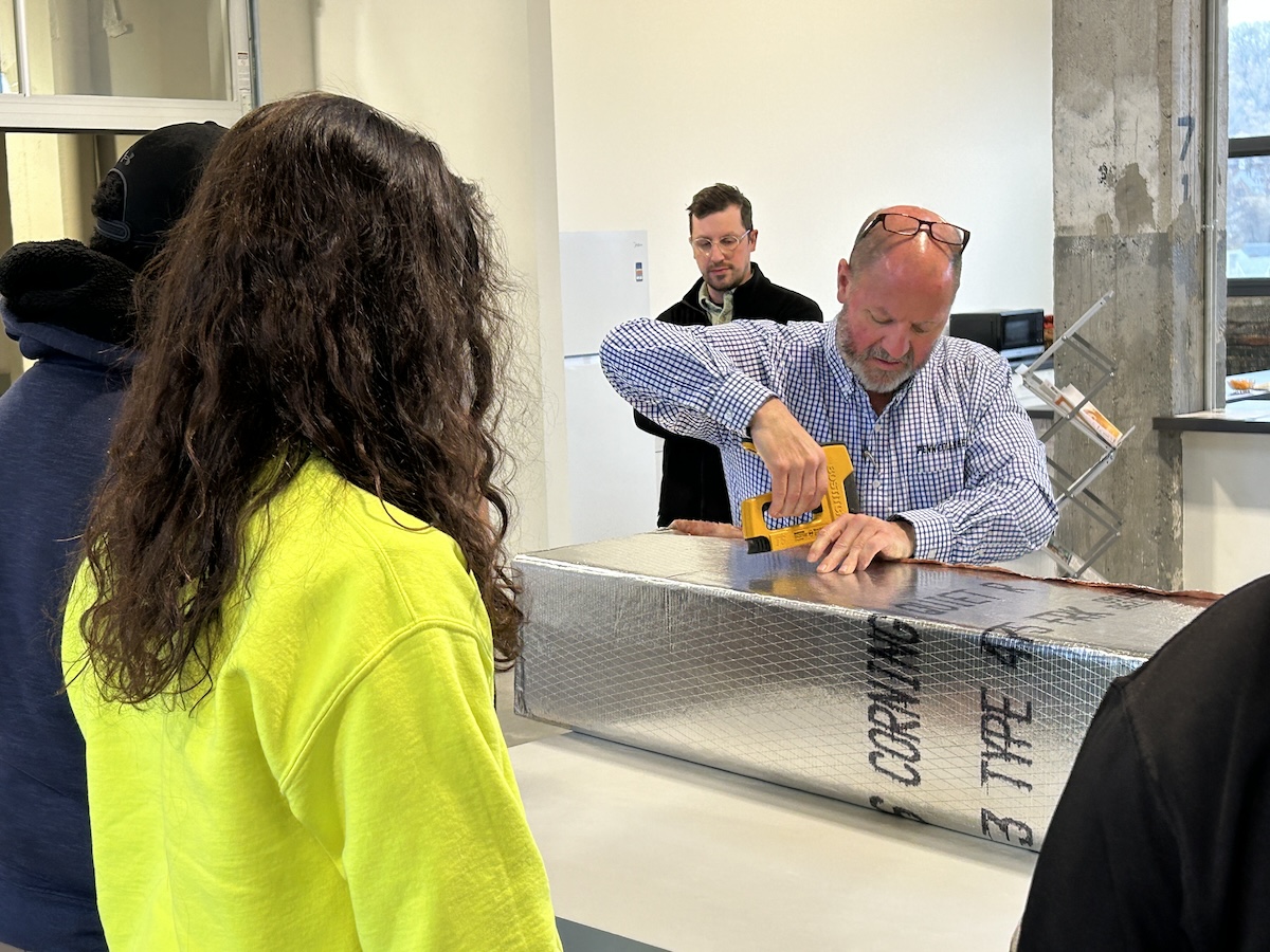 DLC’s Free Heat Pump Training Is Building a Clean Energy Workforce